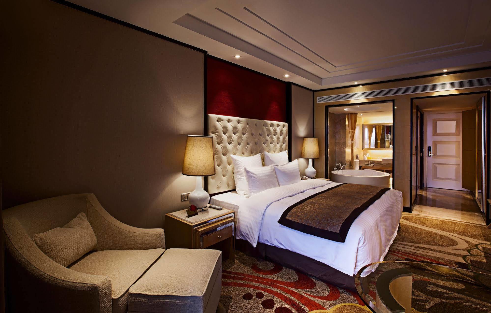 Nanning Landmark Hotel Exterior foto