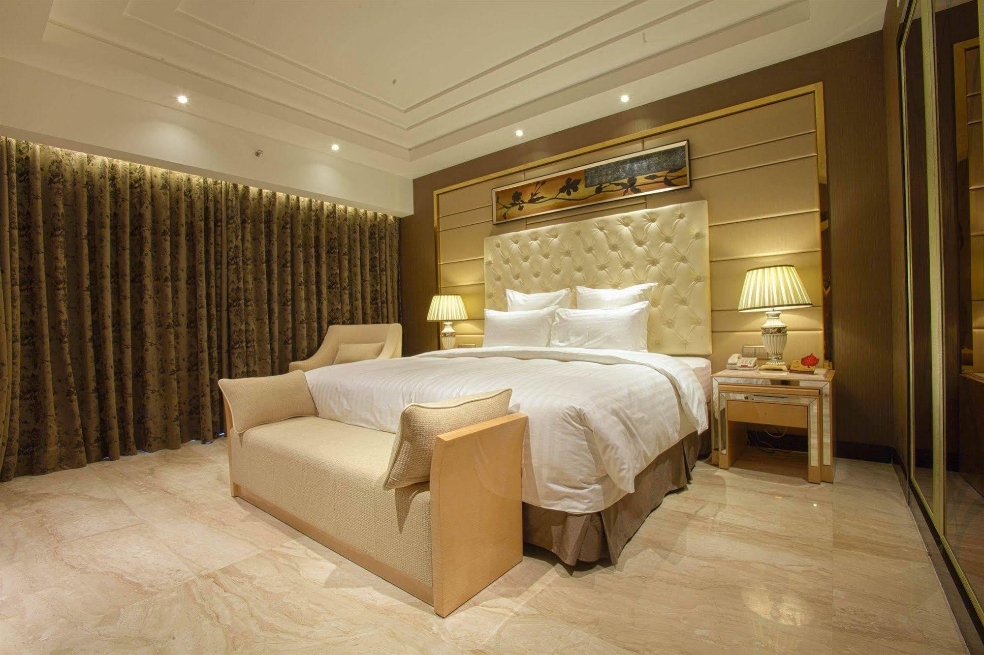 Nanning Landmark Hotel Exterior foto